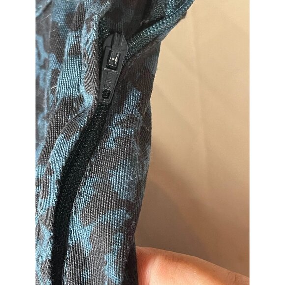 H& M pants blue black side zipper pleats skinny legs cotton blend size 4 READ - Picture 5 of 9